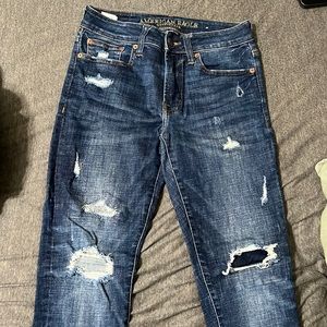 Mens American Eagle ripped dark wash jeans size 28/28